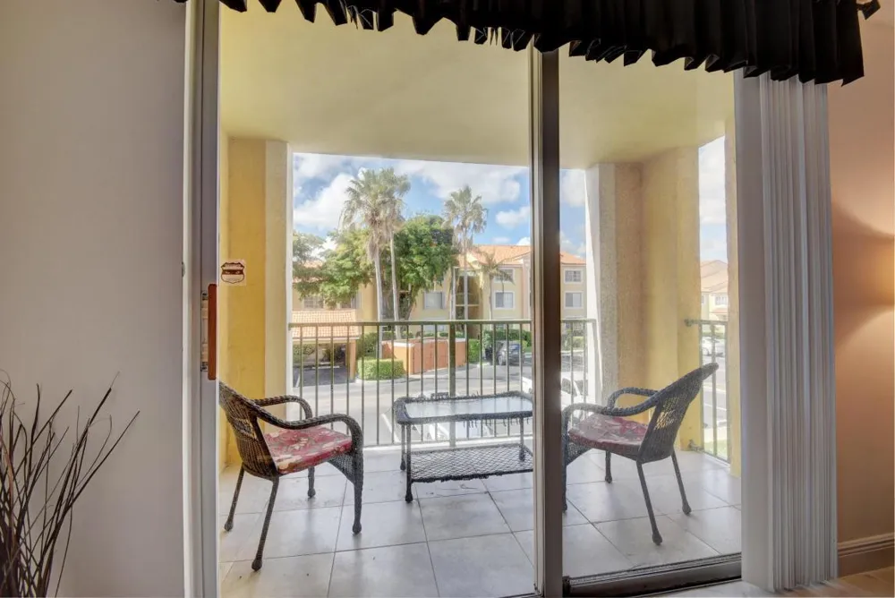 135 Yacht Club Way #207 Hypoluxo, FL 33462