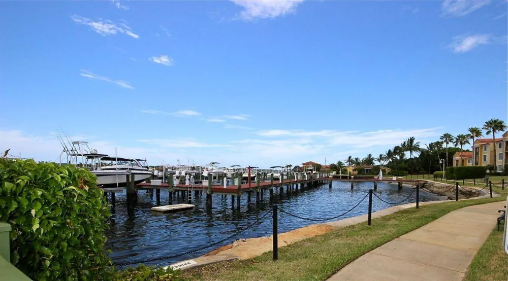 135 Yacht Club Way #207 Hypoluxo, FL 33462