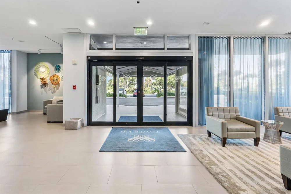 5540 Ocean Drive #1c Singer Island, FL 33404