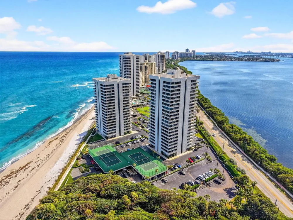 5540 Ocean Drive #1c Singer Island, FL 33404