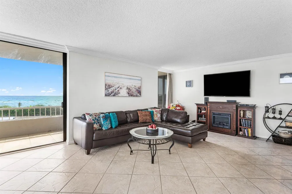 5540 Ocean Drive #1c Singer Island, FL 33404