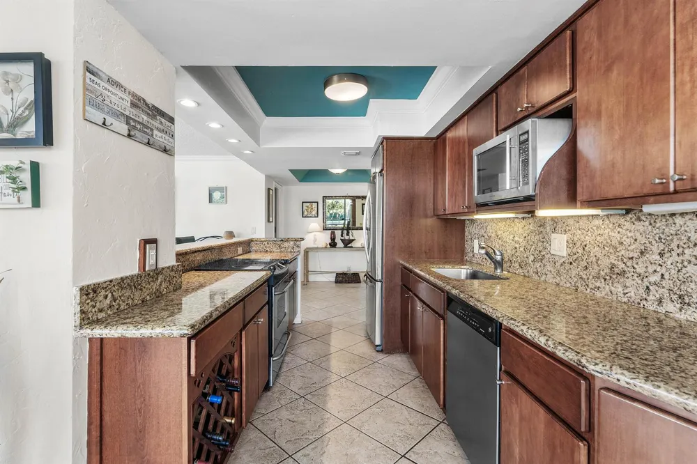 5540 Ocean Drive #1c Singer Island, FL 33404