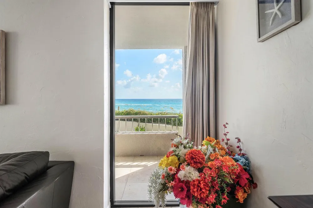 5540 Ocean Drive #1c Singer Island, FL 33404