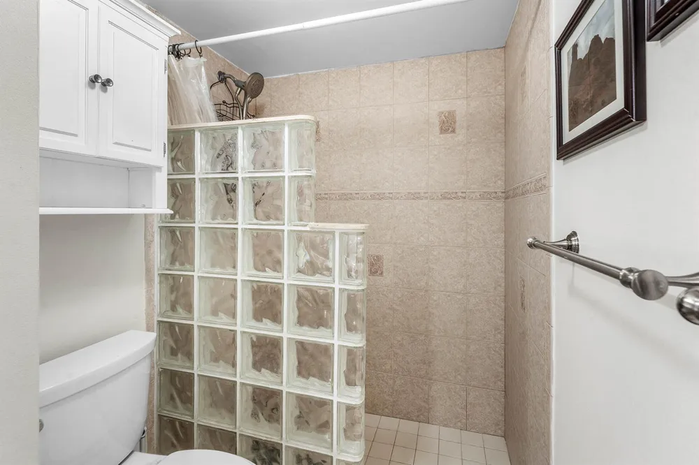 5540 Ocean Drive #1c Singer Island, FL 33404