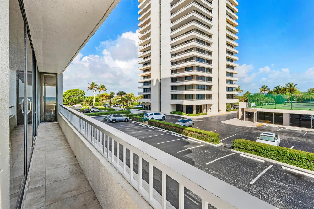 5540 Ocean Drive #1c Singer Island, FL 33404