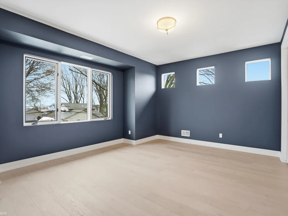 41215 Belvidere Street Harrison Charter Township, MI 48045