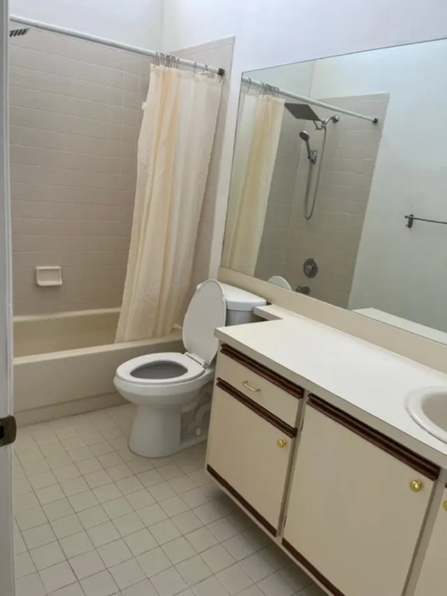 4379 Woodstock Drive #A West Palm Beach, FL 33409