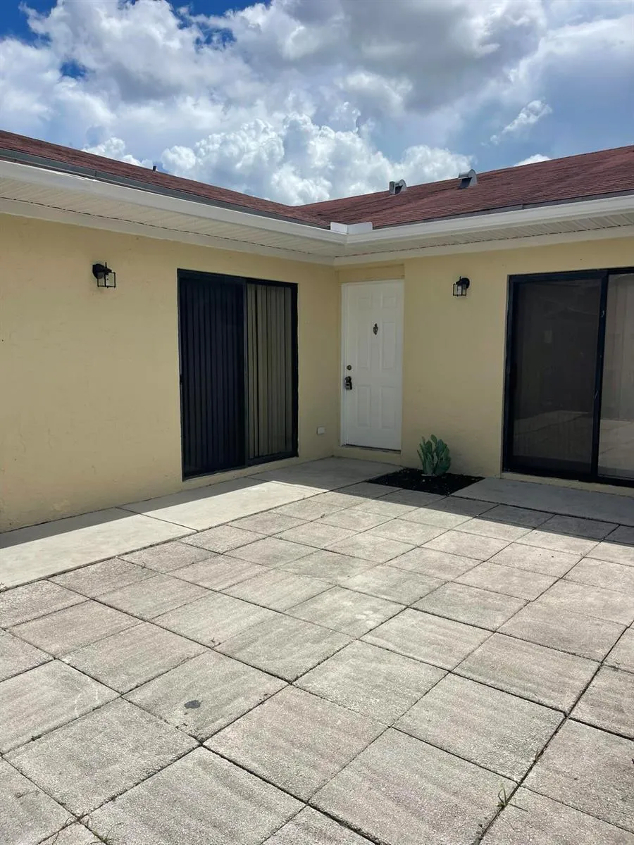 4379 Woodstock Drive #A West Palm Beach, FL 33409