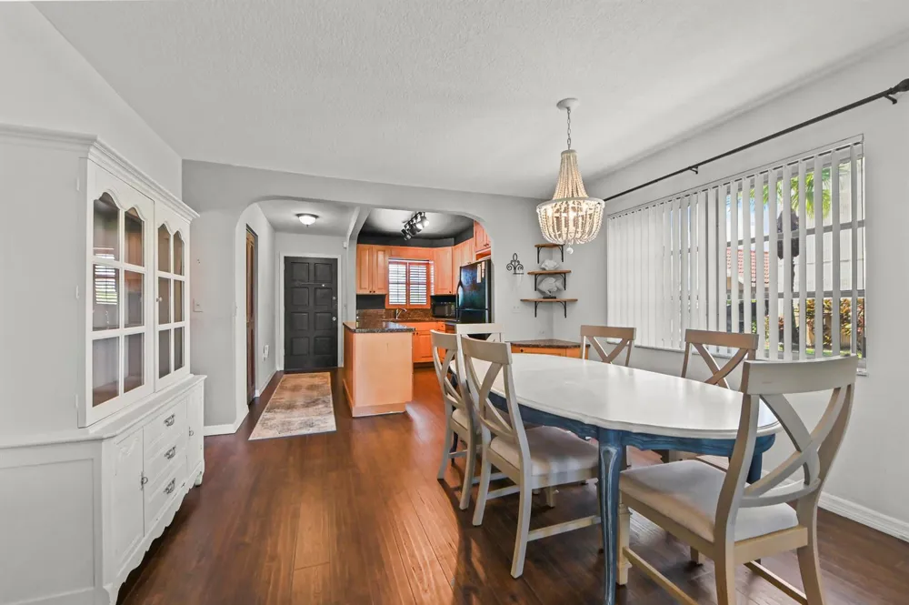 308 Golfview Road #101 North Palm Beach, FL 33408