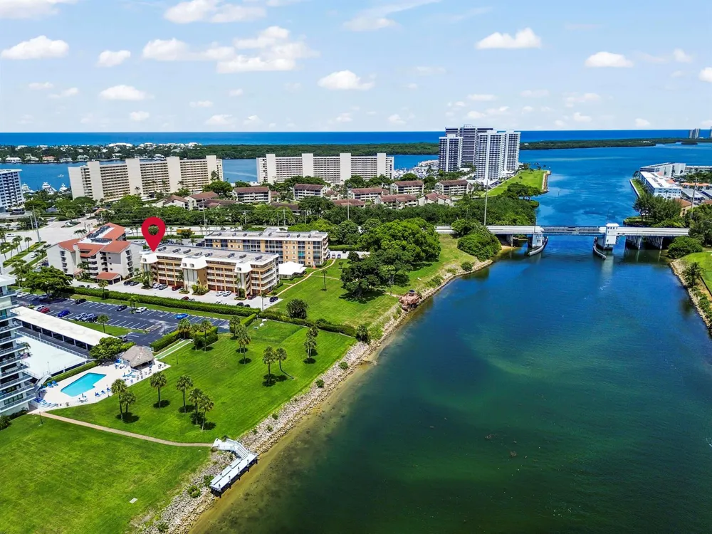 308 Golfview Road #101 North Palm Beach, FL 33408
