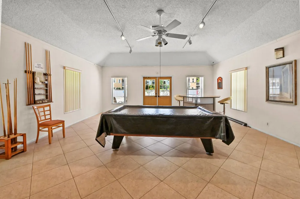 308 Golfview Road #101 North Palm Beach, FL 33408