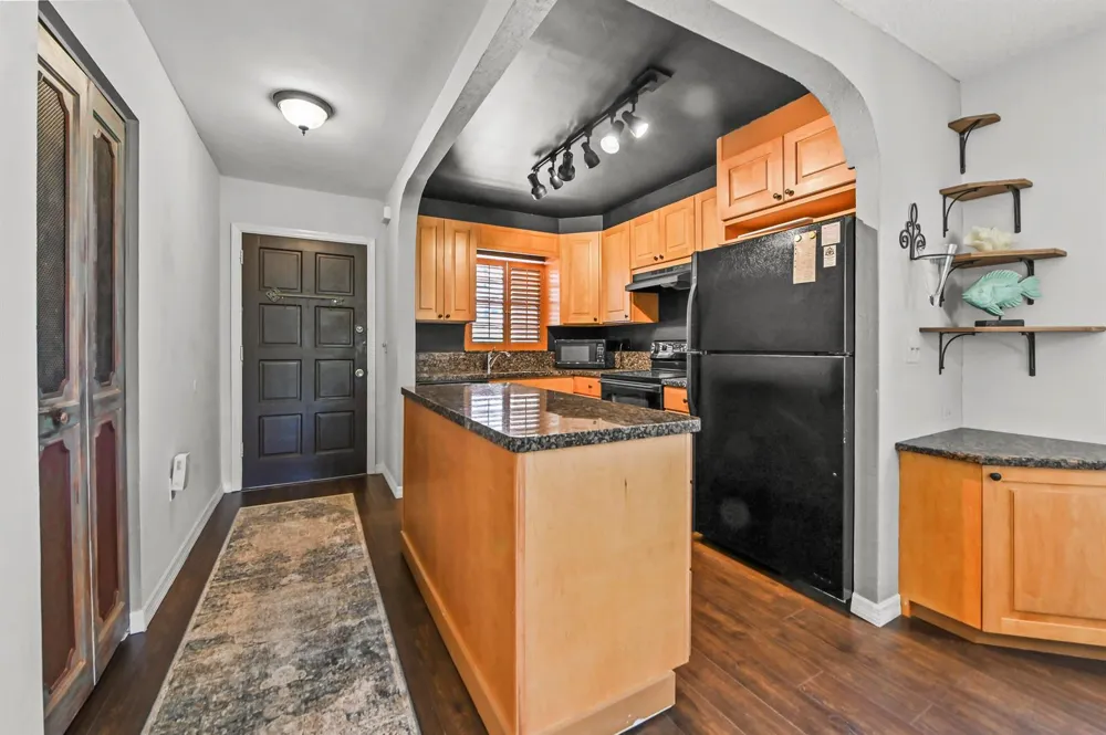 308 Golfview Road #101 North Palm Beach, FL 33408