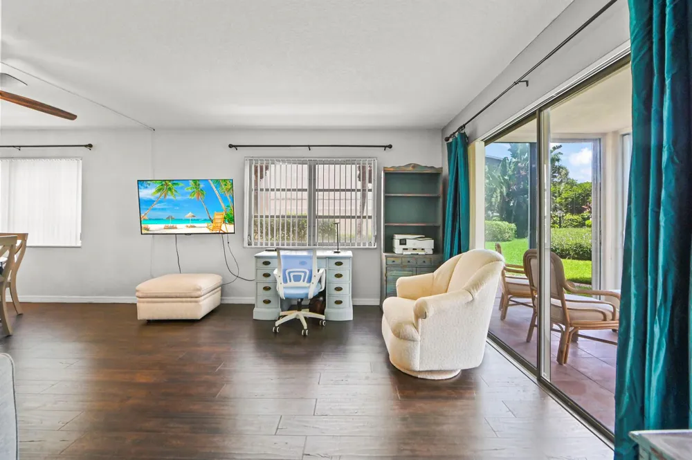 308 Golfview Road #101 North Palm Beach, FL 33408