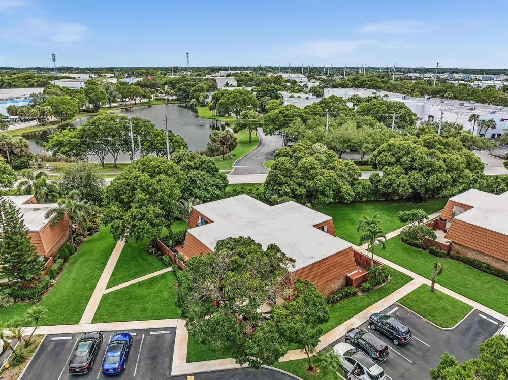 2961 SW 11th Place Deerfield Beach, FL 33442