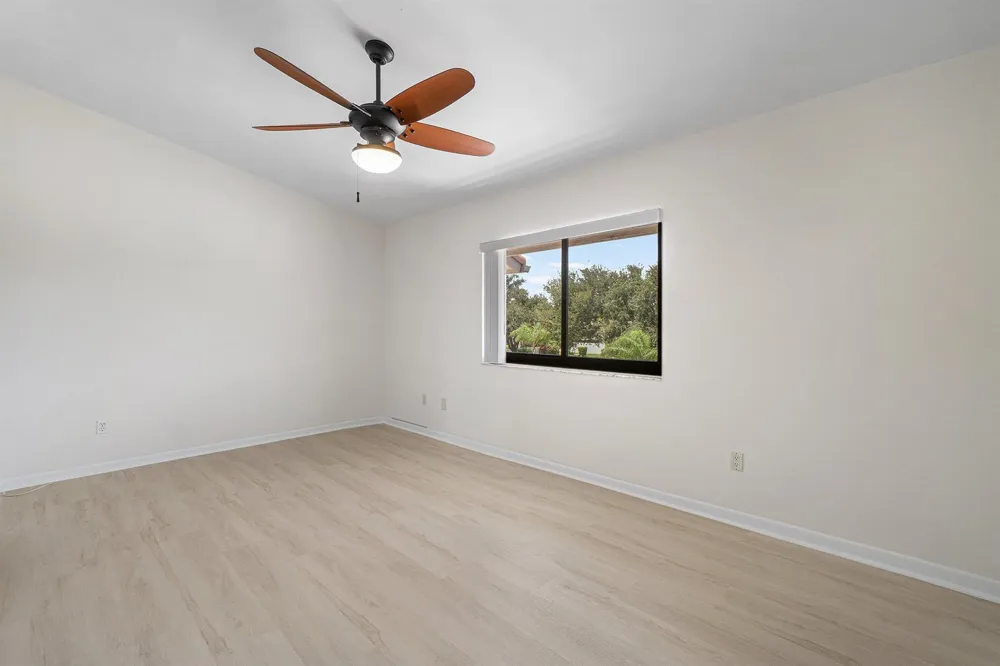 210 Captains Walk #711 Delray Beach, FL 33483