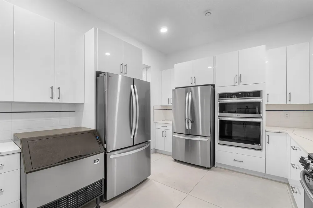 210 Captains Walk #711 Delray Beach, FL 33483