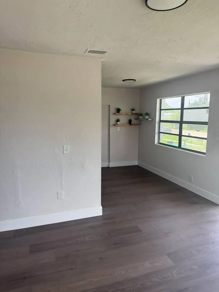 720 Rickey Jackson Boulevard Pahokee, FL 33476