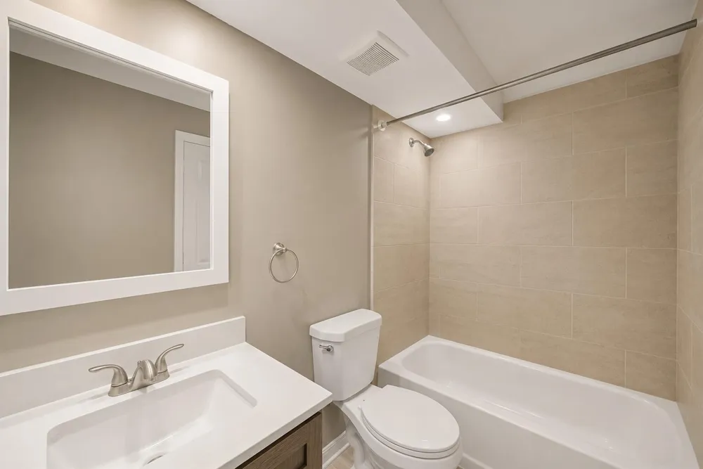 4528 SW 54th Street #302-b Dania Beach, FL 33314