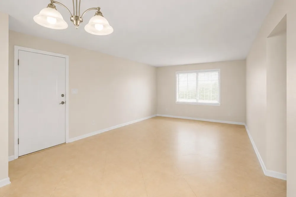 4528 SW 54th Street #302-b Dania Beach, FL 33314