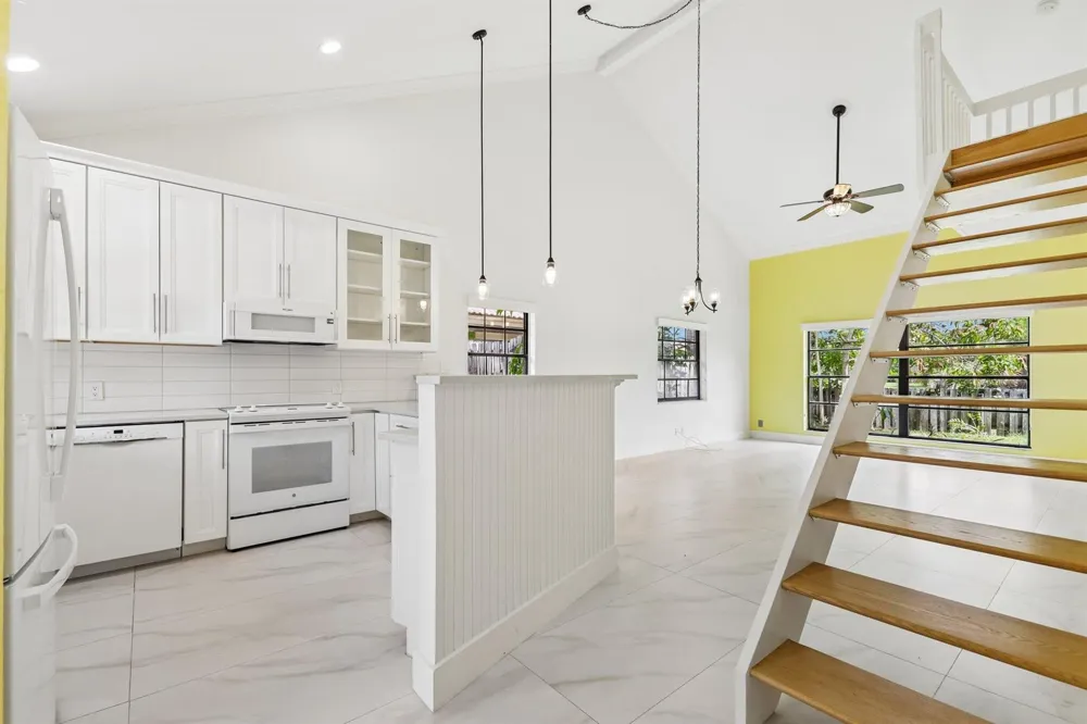 2656 Riverside Drive #2656 Coral Springs, FL 33065