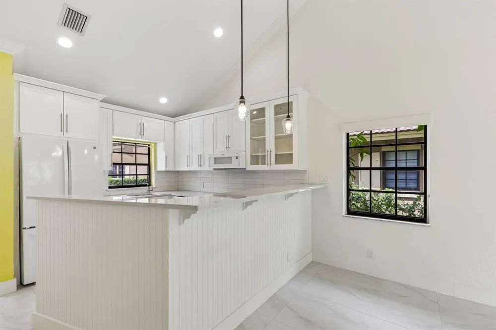 2656 Riverside Drive #2656 Coral Springs, FL 33065