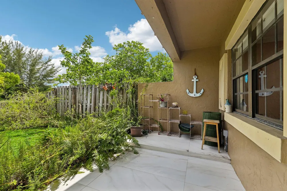 2656 Riverside Drive #2656 Coral Springs, FL 33065