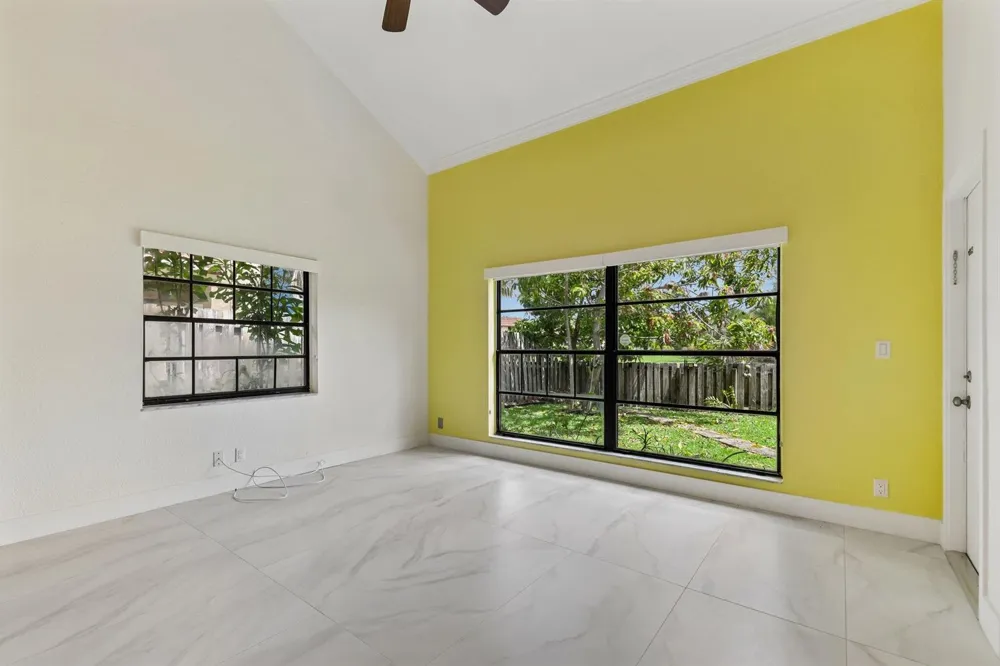 2656 Riverside Drive #2656 Coral Springs, FL 33065