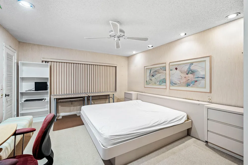 7 Southport Lane #F Boynton Beach, FL 33436