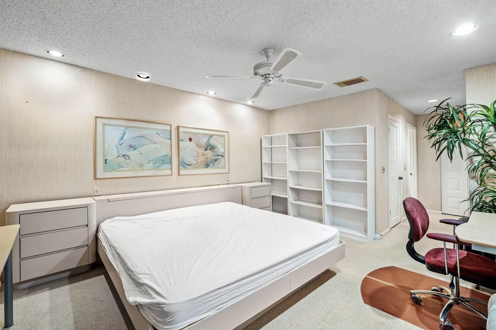 7 Southport Lane #F Boynton Beach, FL 33436