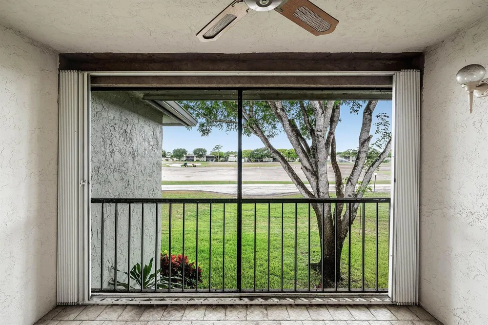 7 Southport Lane #F Boynton Beach, FL 33436