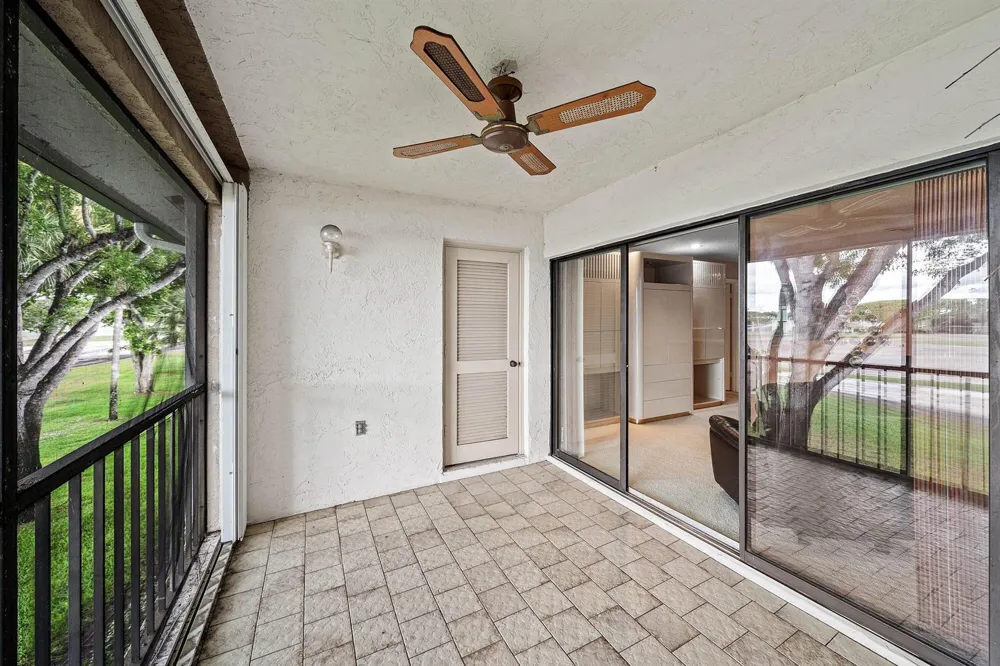 7 Southport Lane #F Boynton Beach, FL 33436