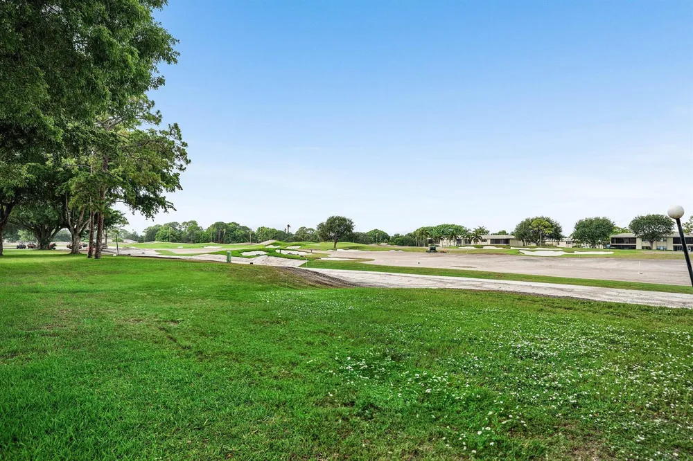 7 Southport Lane #F Boynton Beach, FL 33436