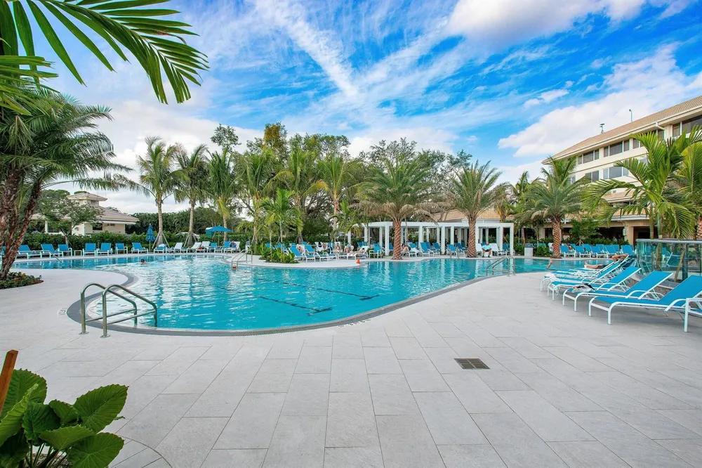 7 Southport Lane #F Boynton Beach, FL 33436