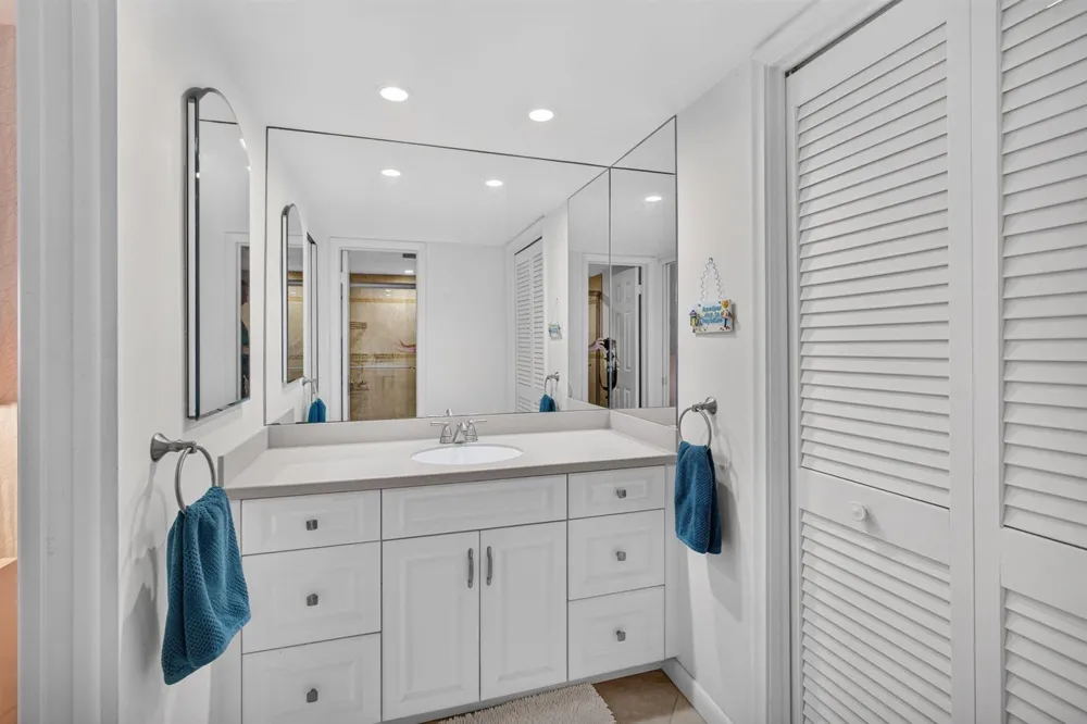 120 Celestial Way #114 Juno Beach, FL 33408