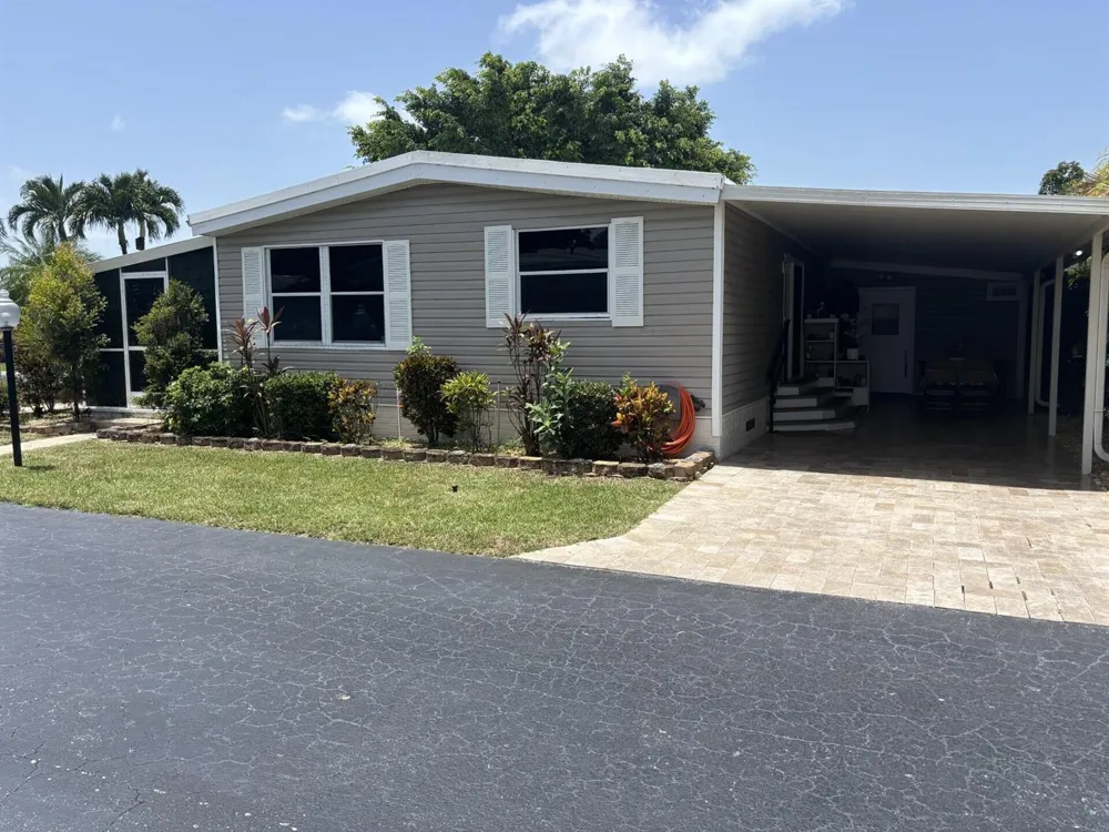 6700 NW 45th Avenue #S-7 Coconut Creek, FL 33073