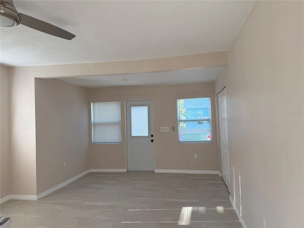 1015 23RD AVENUE W Bradenton, FL 34205