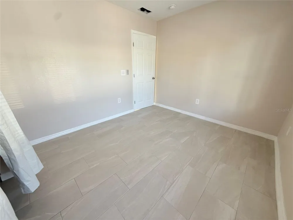 1015 23RD AVENUE W Bradenton, FL 34205