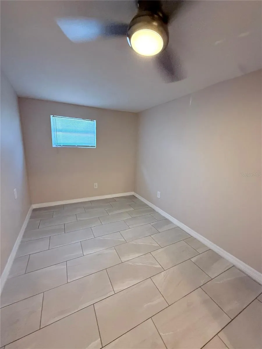 1015 23RD AVENUE W Bradenton, FL 34205