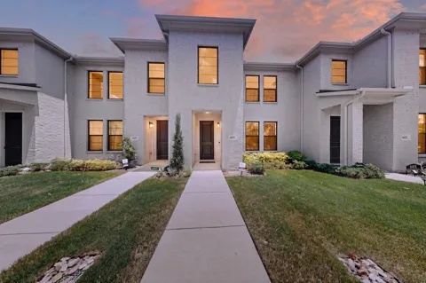 605 FRIENDSWOOD