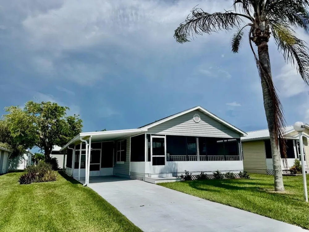 4350 SW 13 AVENUE Okeechobee, FL 34974
