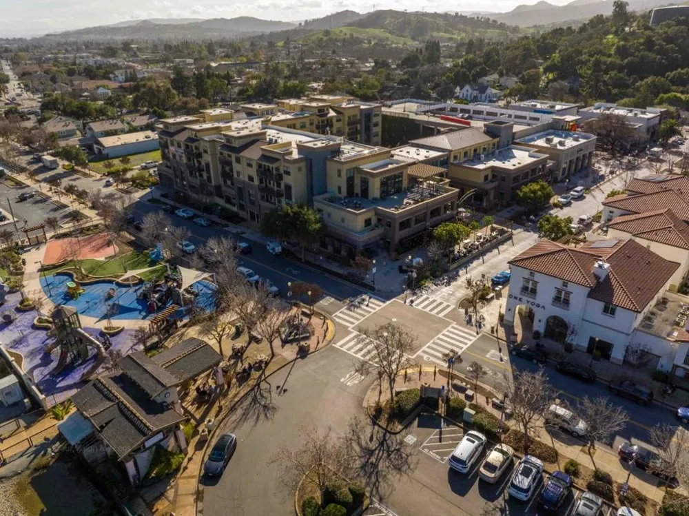 285 W Main Avenue Morgan Hill, CA 95037