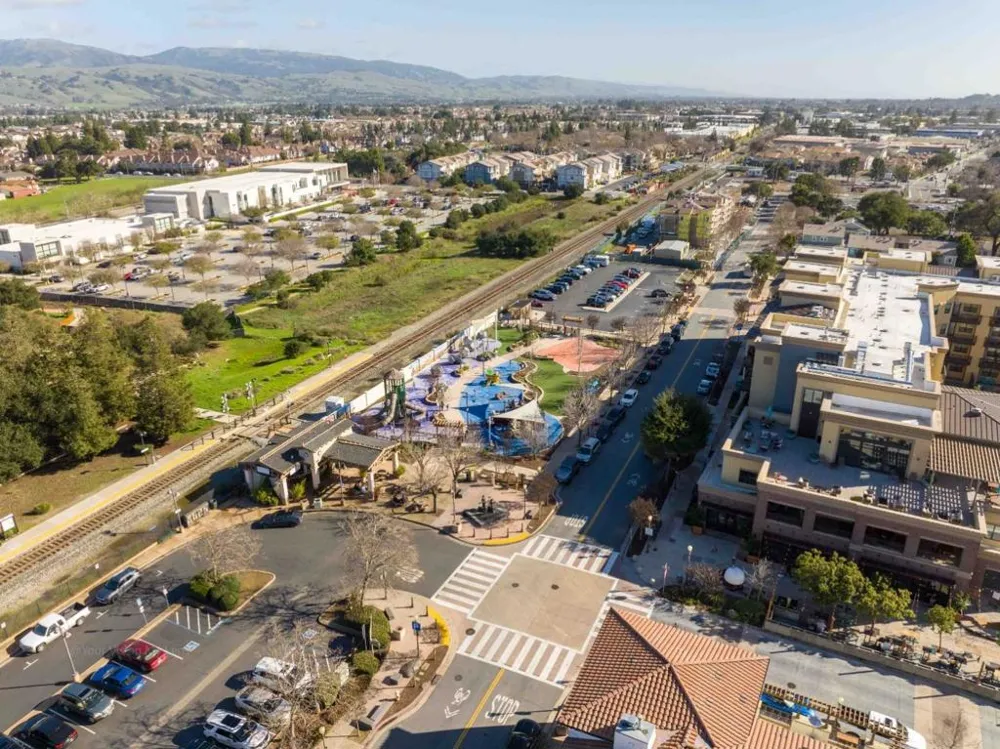 285 W Main Avenue Morgan Hill, CA 95037