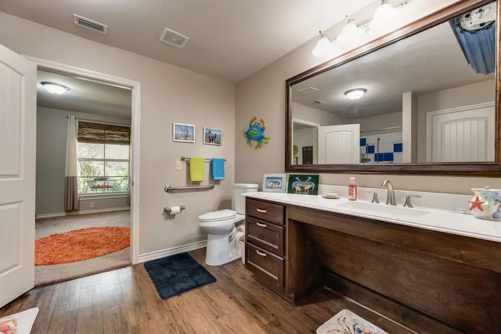 105 Baker Street Forney, TX 75126