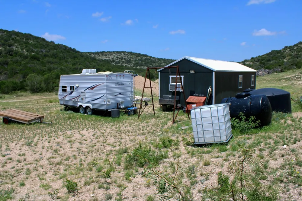 2519 Widmark Road Del Rio, TX 78837