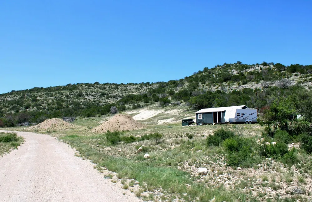 2519 Widmark Road Del Rio, TX 78837