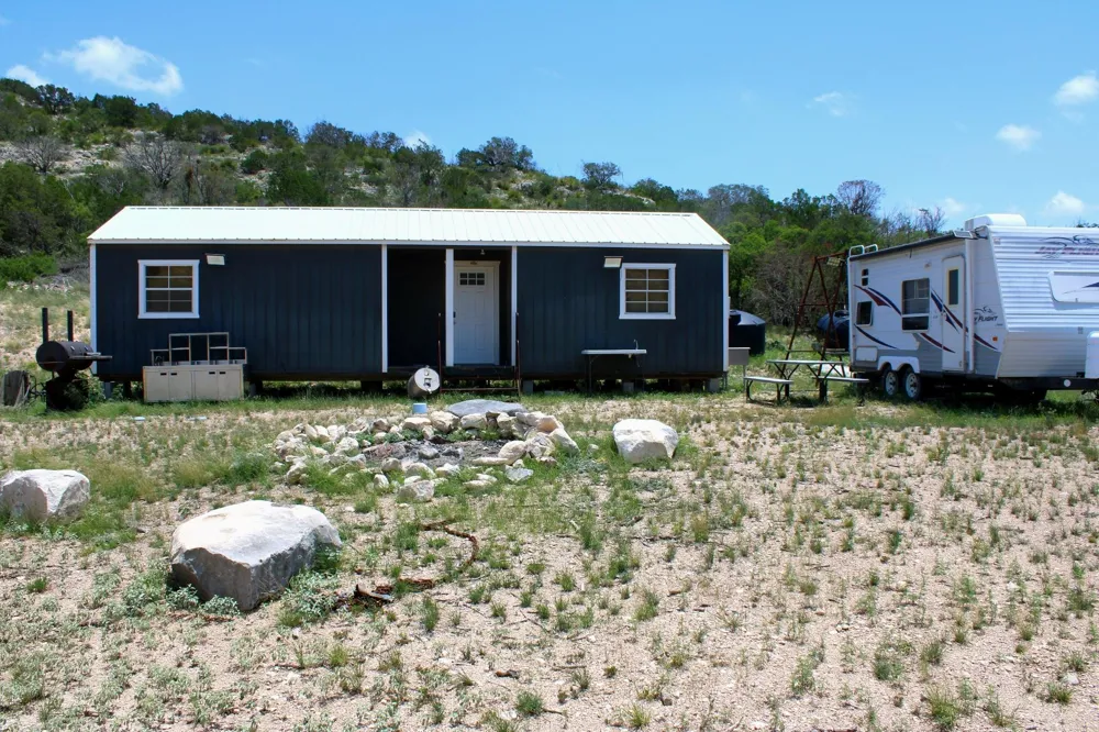 2519 Widmark Road Del Rio, TX 78837