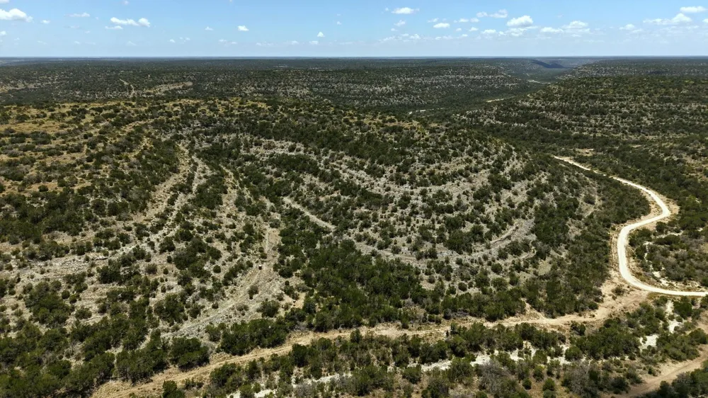 2519 Widmark Road Del Rio, TX 78837