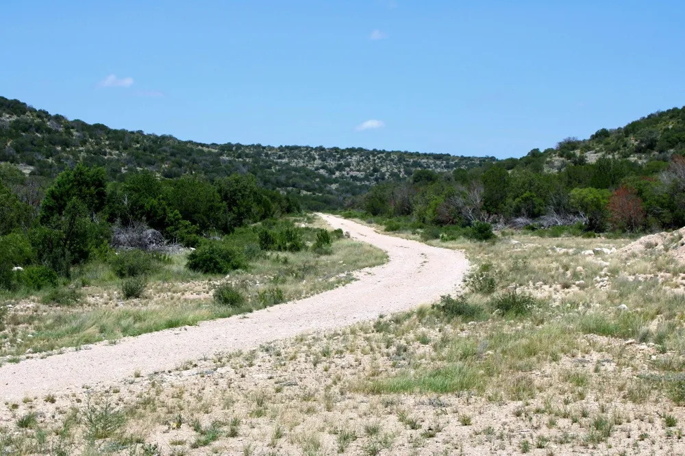 2519 Widmark Road Del Rio, TX 78837