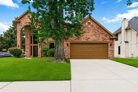 2142 Laurel Forest Way