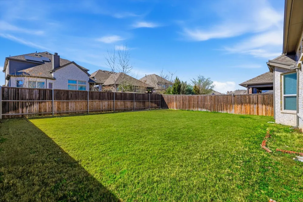 2717 Calloway Creek Drive Fort Worth, TX 76118
